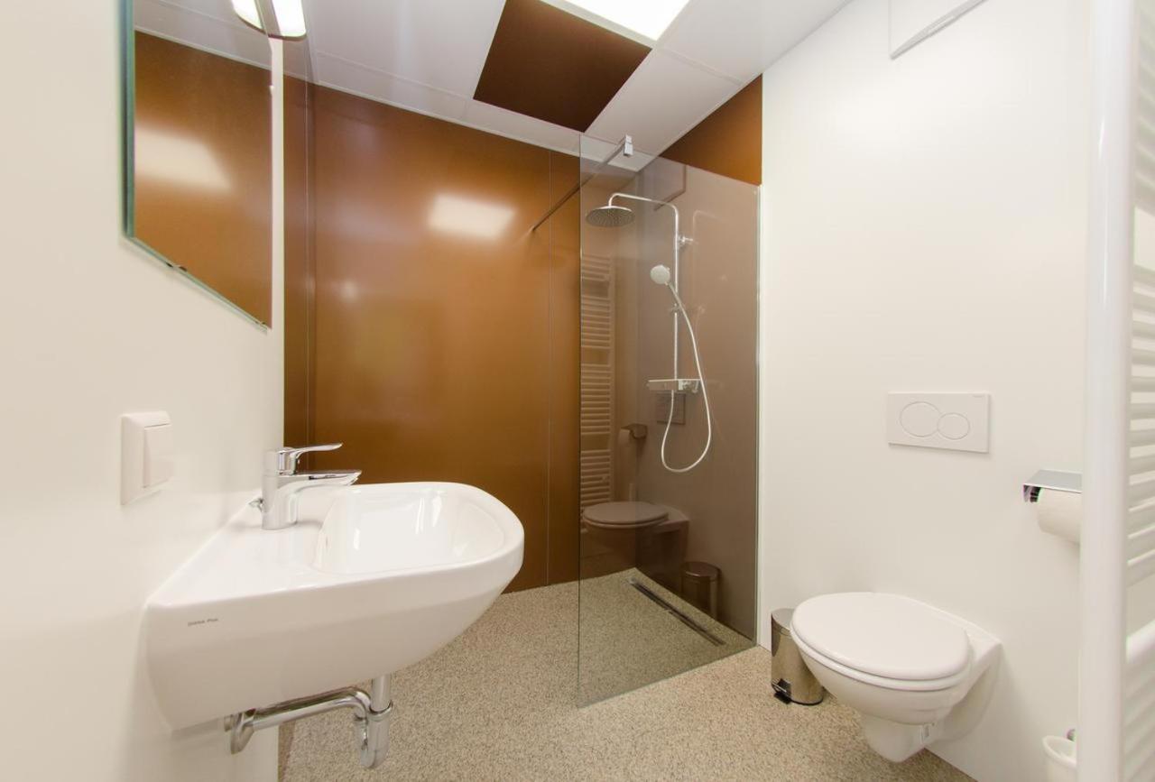 Bed and Breakfast Cafe Lounge Traisen Екстер'єр фото